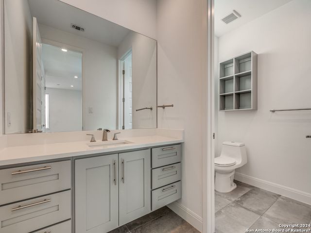 7614 LOST MINE PEAK, San Antonio, TX 78240