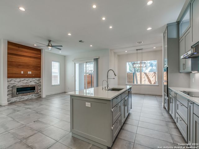 7614 LOST MINE PEAK, San Antonio, TX 78240