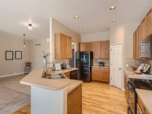 3412 E 123rd Ave, Thornton, CO 80241