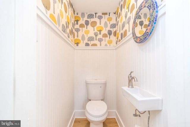 251 WASHINGTON LN, Jenkintown, PA 19046