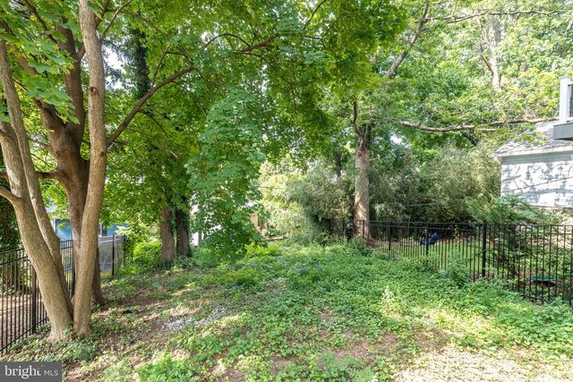 251 WASHINGTON LN, Jenkintown, PA 19046