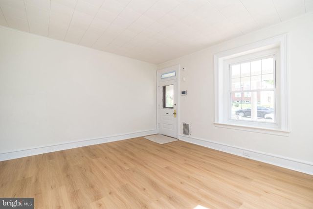 251 WASHINGTON LN, Jenkintown, PA 19046
