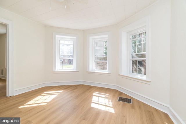 251 WASHINGTON LN, Jenkintown, PA 19046