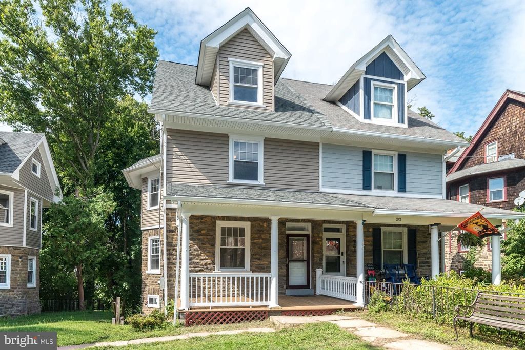 251 WASHINGTON LN, JENKINTOWN, PA 19046 — photo 2