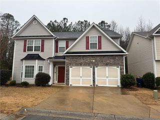 114 Crescent Woode Way, Dallas, GA 30157