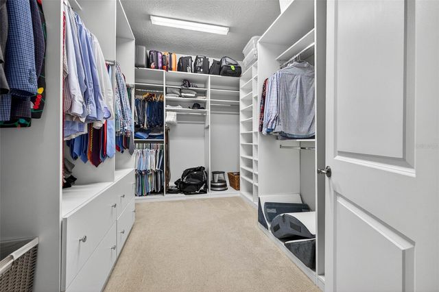 3702 W SAN LUIS STREET, Tampa, FL 33629