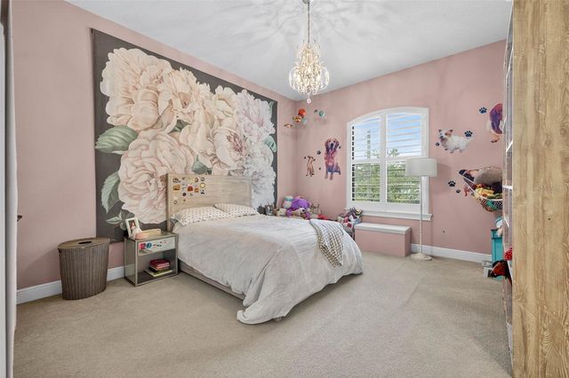 3702 W SAN LUIS STREET, Tampa, FL 33629