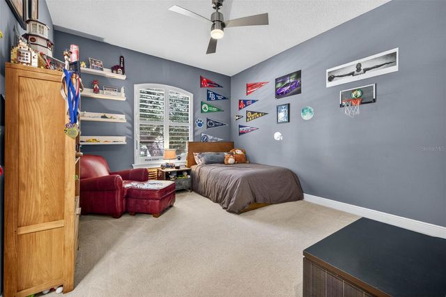 3702 W SAN LUIS STREET, Tampa, FL 33629