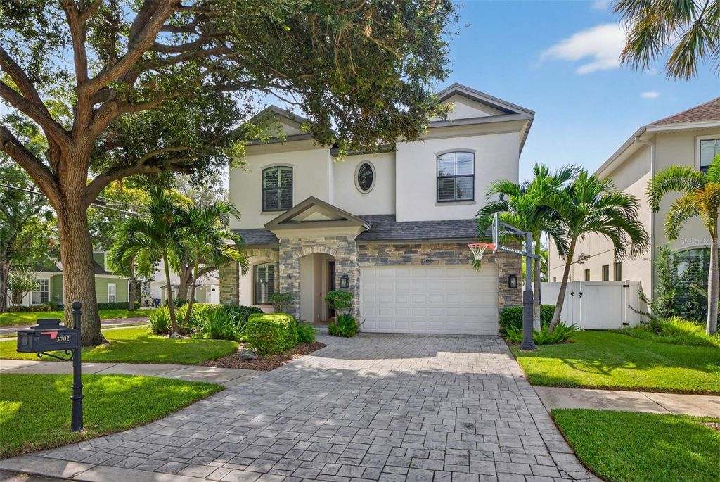3702 W SAN LUIS STREET, Tampa, FL 33629