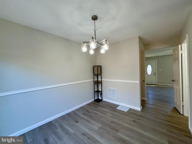 18 WOODCOVE CT, Baltimore, MD 21234