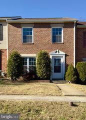 18 WOODCOVE CT, Baltimore, MD 21234