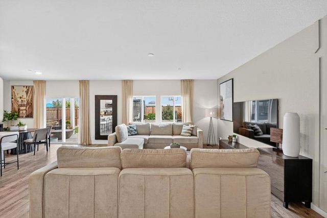 6707 Oakum Way, Stockton, CA 95219