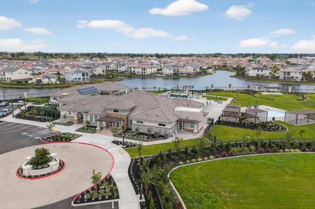 6707 Oakum Way, Stockton, CA 95219