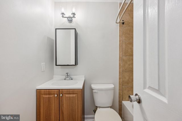 14910 CHERRYWOOD DR #4B, Laurel, MD 20707