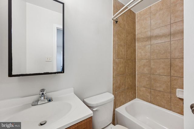 14910 CHERRYWOOD DR #4B, Laurel, MD 20707