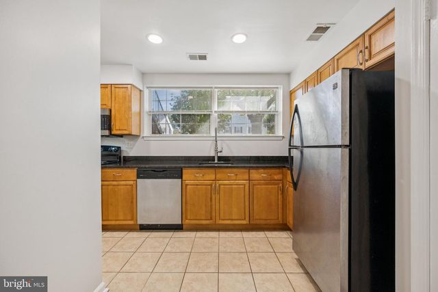 14910 CHERRYWOOD DR #4B, Laurel, MD 20707