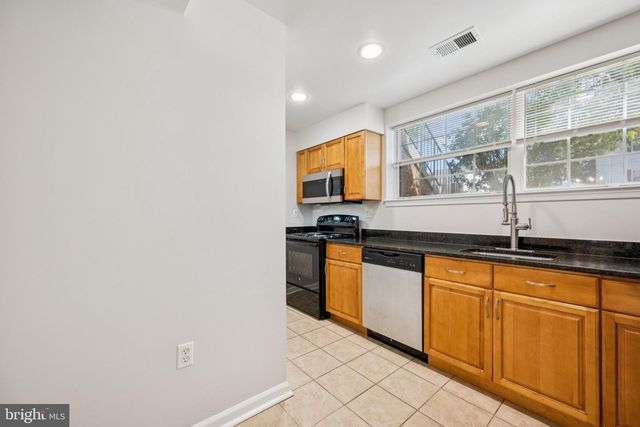 14910 CHERRYWOOD DR #4B, Laurel, MD 20707