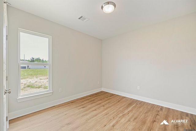 26572 Vanissa Dr, Denham Springs, LA 70726