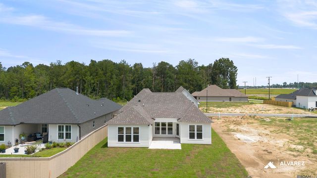 26572 Vanissa Dr, Denham Springs, LA 70726