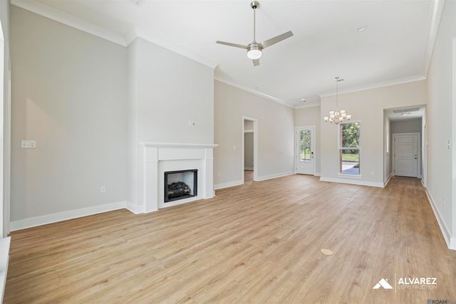 26572 Vanissa Dr, Denham Springs, LA 70726