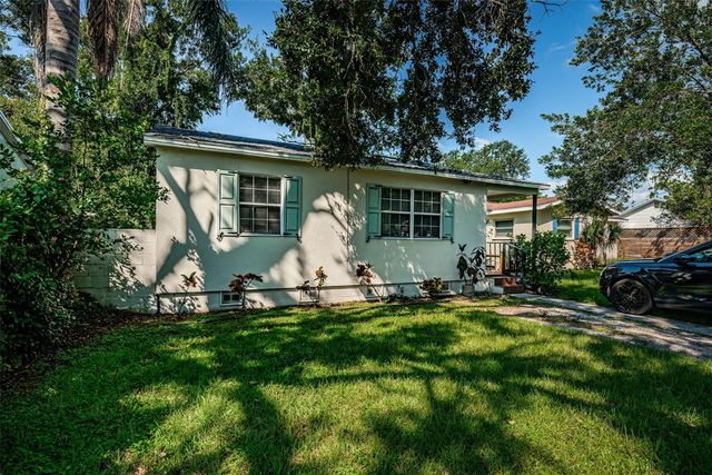 3880 HAINES ROAD N, St Petersburg, FL 33703