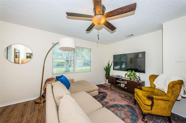 3880 HAINES ROAD N, St Petersburg, FL 33703