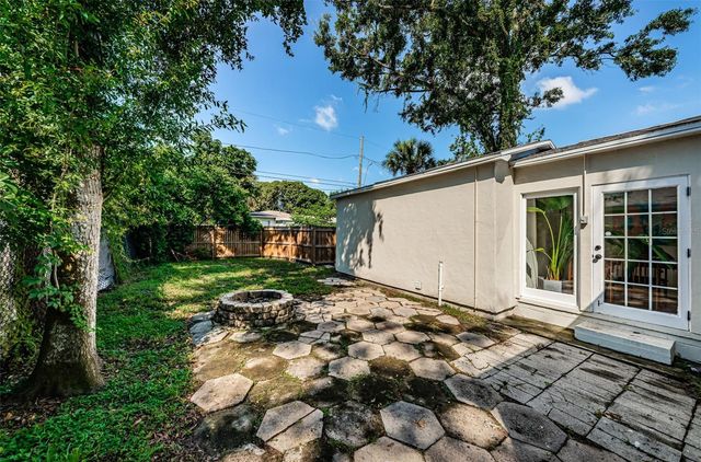 3880 HAINES ROAD N, St Petersburg, FL 33703