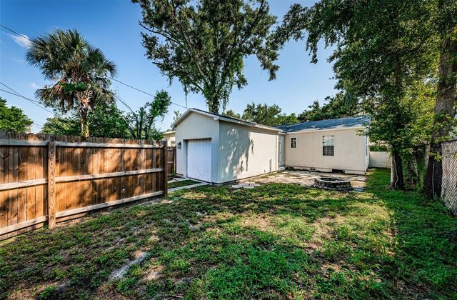 3880 HAINES ROAD N, St Petersburg, FL 33703