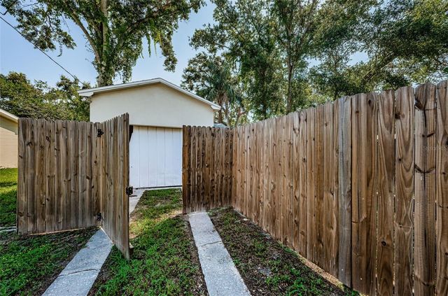 3880 HAINES ROAD N, St Petersburg, FL 33703