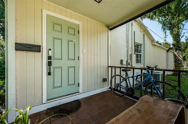 3880 HAINES ROAD N, St Petersburg, FL 33703