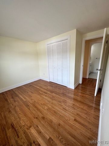 457 Burroughs Drive B, Amherst, NY 14226