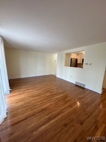 457 Burroughs Drive B, Amherst, NY 14226