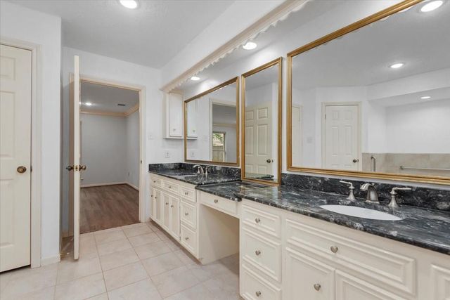 3406 Wildwood Ridge Court, Kingwood, TX 77339