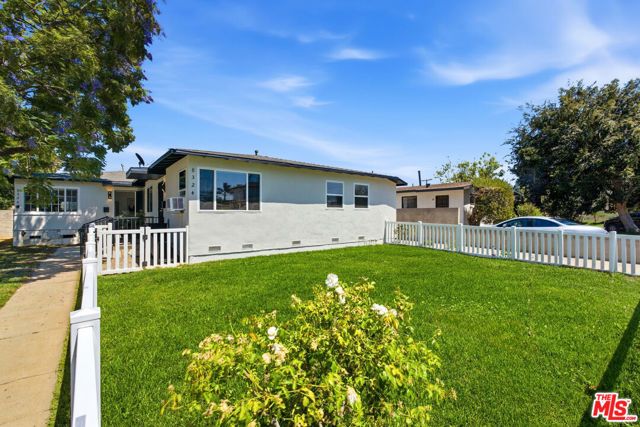 8324 Barnsley Avenue, Los Angeles, CA 90045