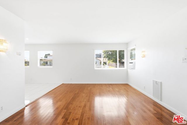 8324 Barnsley Avenue, Los Angeles, CA 90045