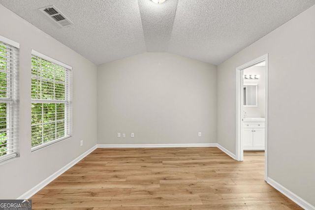 6753 Merrywood Drive, Fairburn, GA 30213