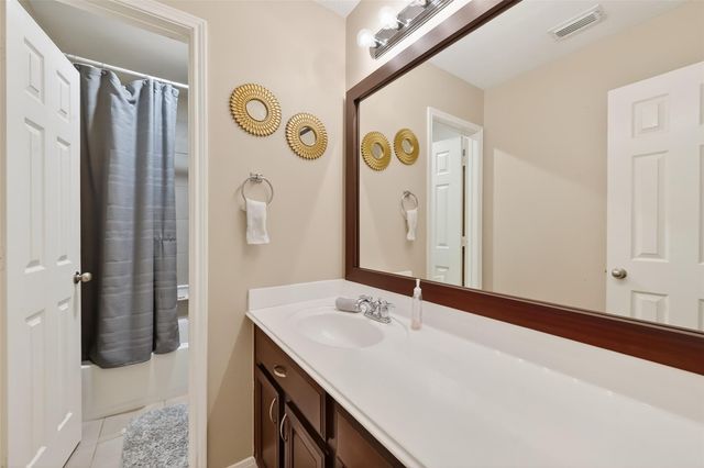 3203 Ruffin Green Court, Fresno, TX 77545