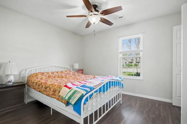 607 Bluebird Ln., Murrells Inlet, SC 29576