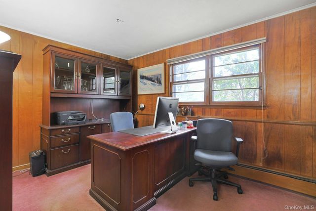 14 Aspen Way, Thornwood, NY 10594