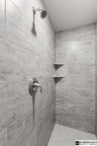 18402 Willis Avenue, Elkhorn, NE 68022