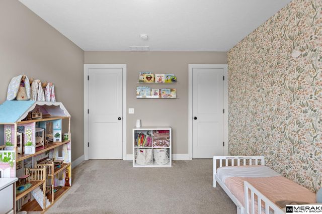 18402 Willis Avenue, Elkhorn, NE 68022