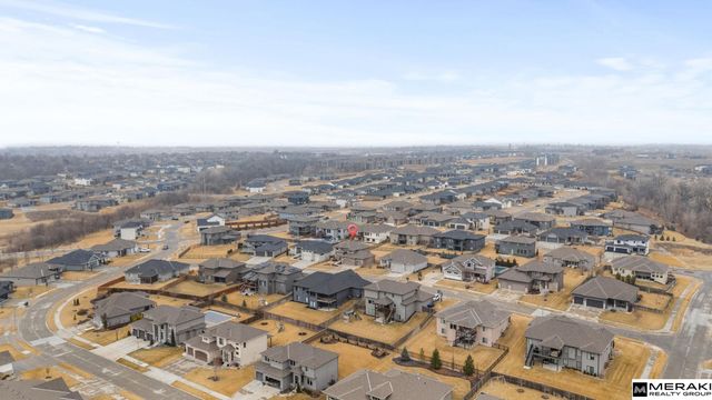 18402 Willis Avenue, Elkhorn, NE 68022