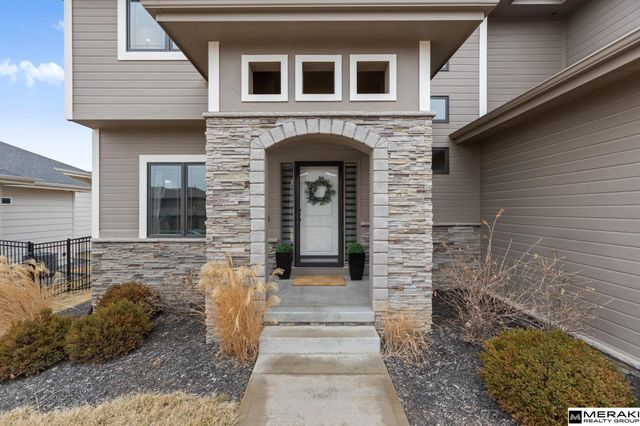 18402 Willis Avenue, Elkhorn, NE 68022