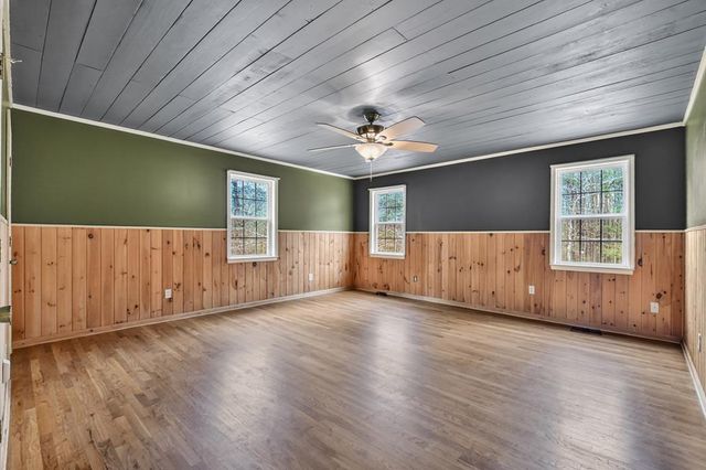 144 Emerald Cove Drive, Ellijay, GA 30540