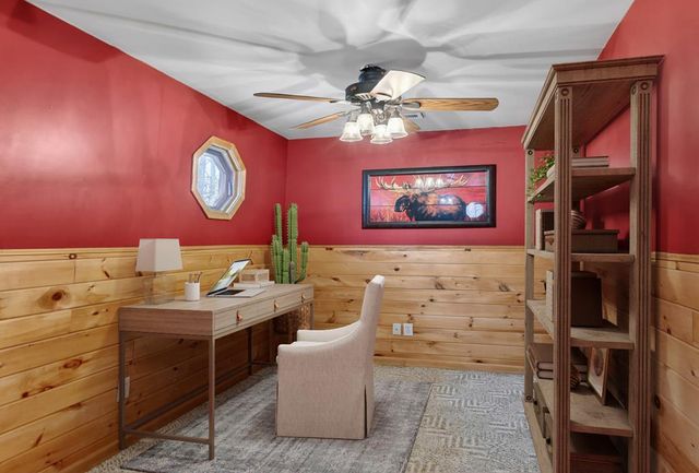 144 Emerald Cove Drive, Ellijay, GA 30540