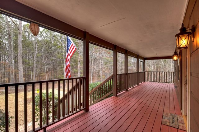 144 Emerald Cove Drive, Ellijay, GA 30540