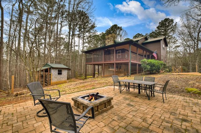 144 Emerald Cove Drive, Ellijay, GA 30540