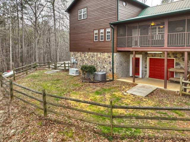 144 Emerald Cove Drive, Ellijay, GA 30540