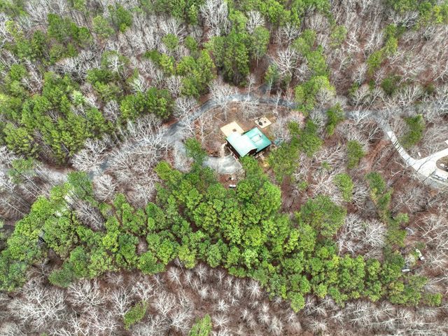 144 Emerald Cove Drive, Ellijay, GA 30540