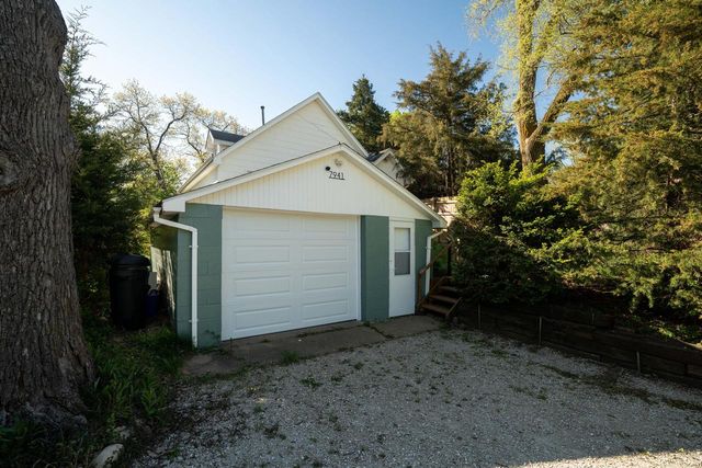 7941 McHenry STREET, Burlington, WI 53105